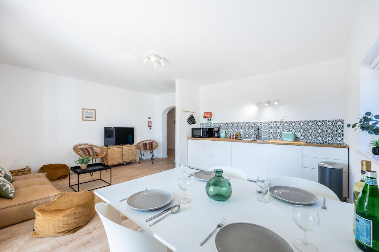 Fortaleza Sea View Villa Miramar - Downstairs Apartment II Бургау Екстериор снимка
